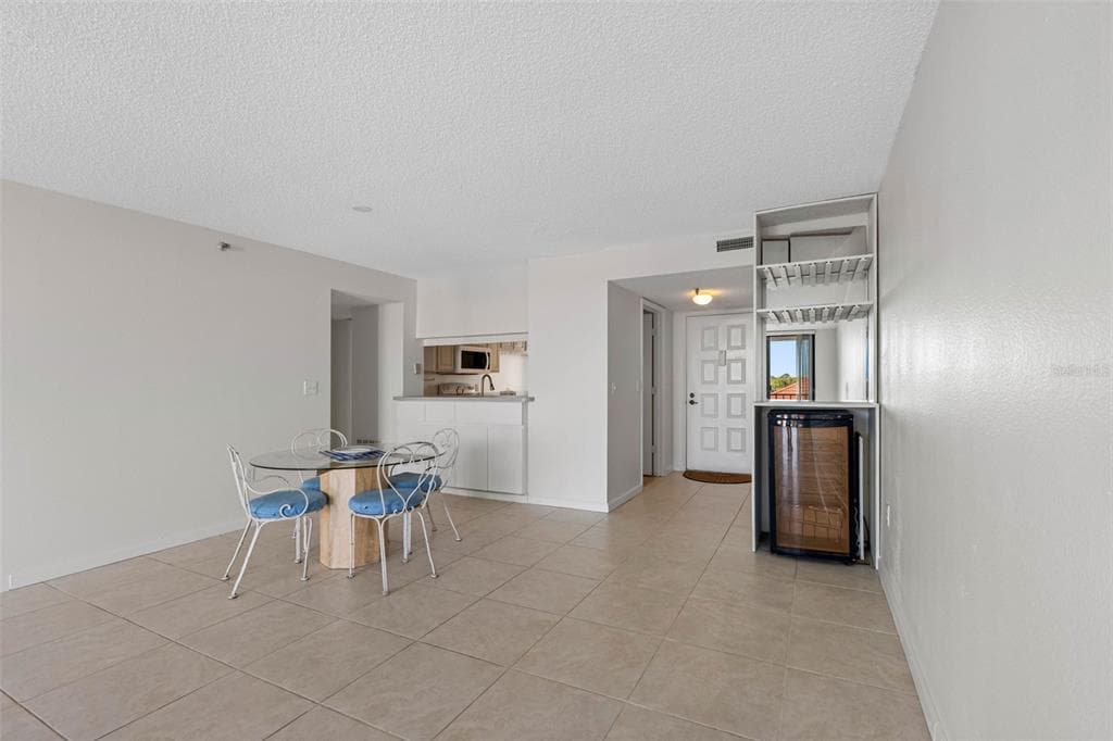 19111 VISTA BAY DRIVE #204 5