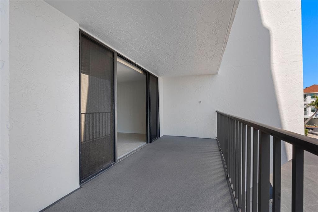 19111 VISTA BAY DRIVE 204 photo 20