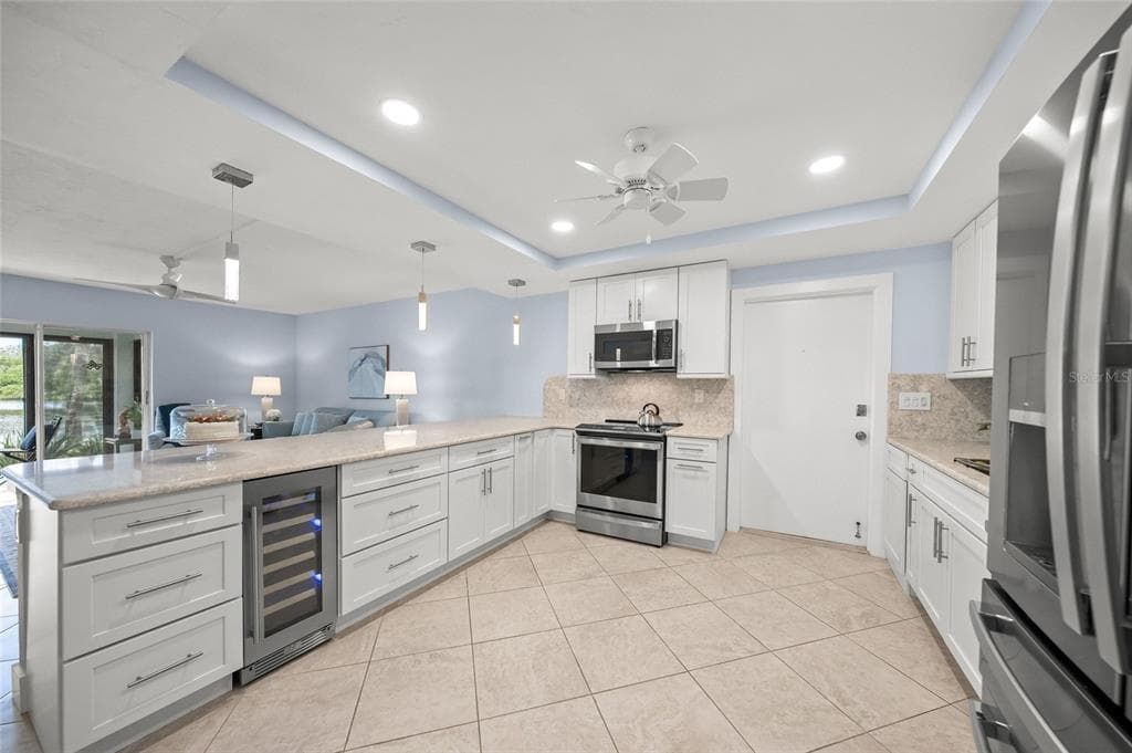 101 WHISPERING SANDS DRIVE 105 photo 23