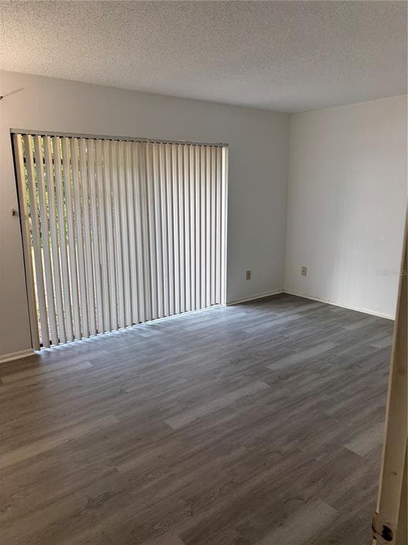 7619 VIENNA LANE photo 12