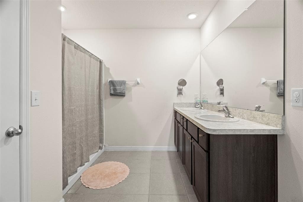 16316 LITTLE GARDEN DRIVE photo 22