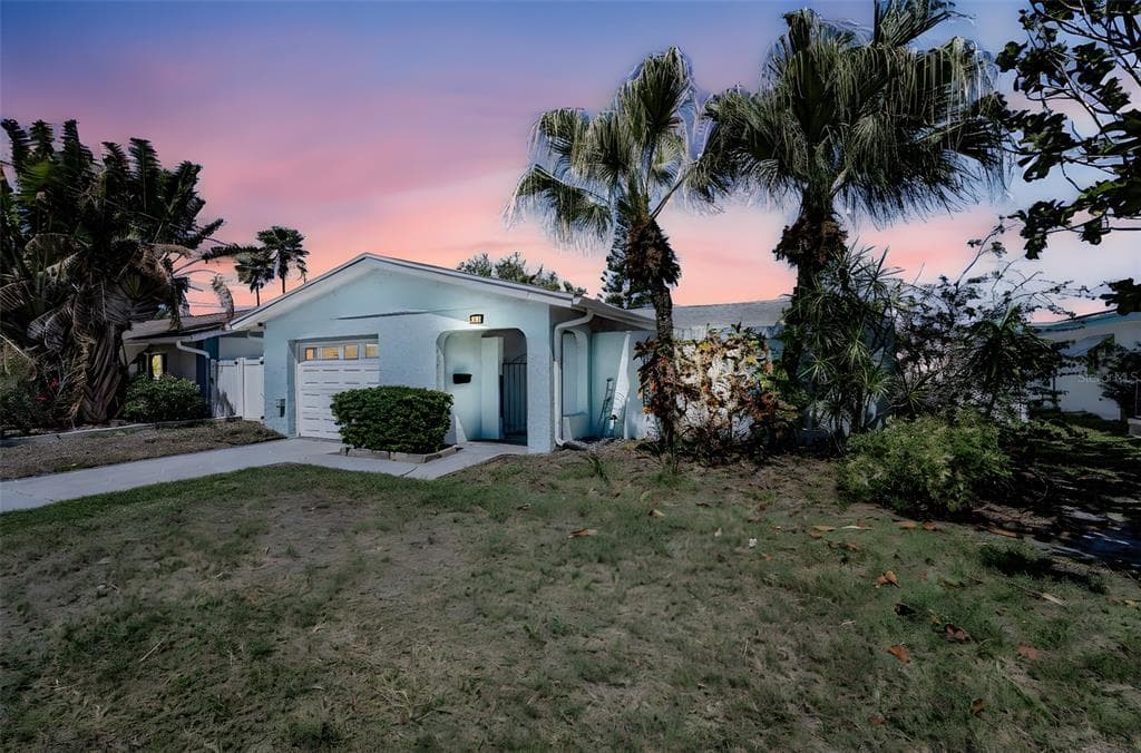 3931 HEADSAIL DRIVE photo 5
