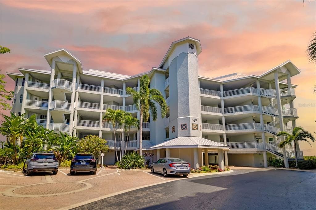 1280 DOLPHIN BAY WAY #504 1