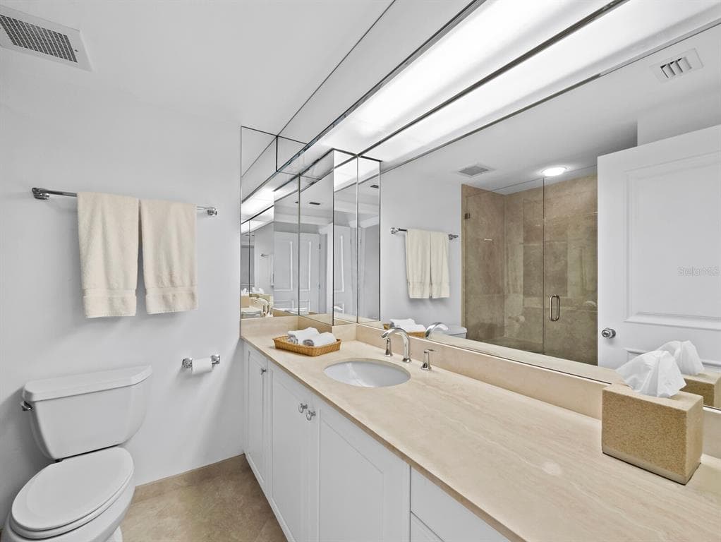 455 LONGBOAT CLUB ROAD 402 photo 20