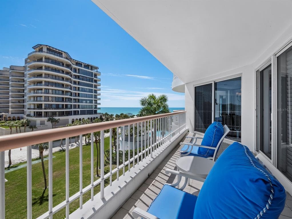 455 LONGBOAT CLUB ROAD 402 photo 21
