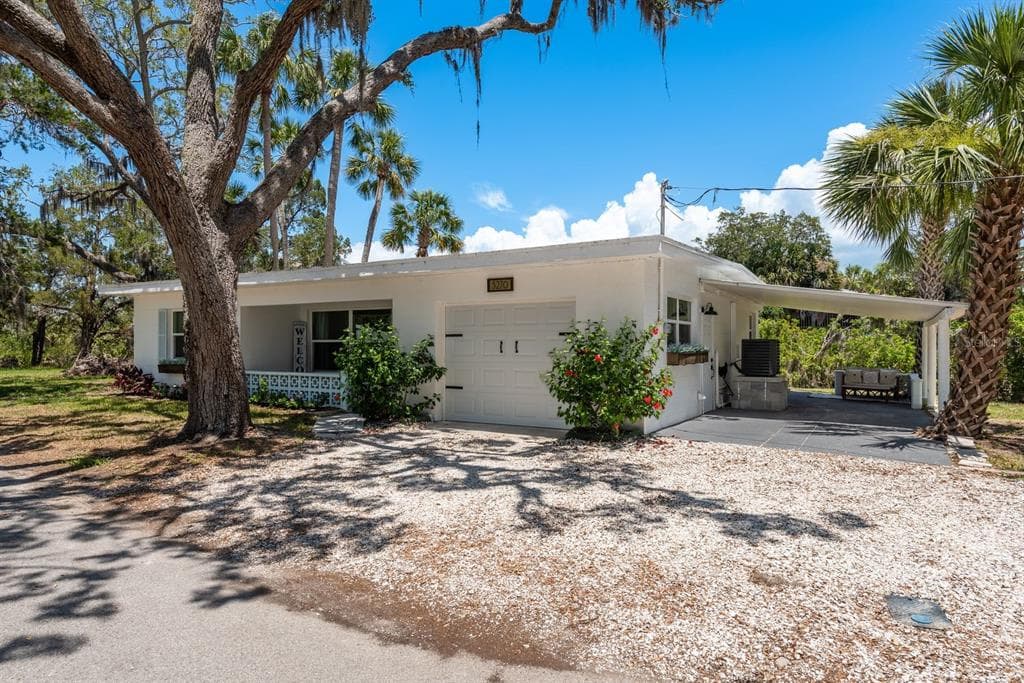 5270 MILLER BAYOU DRIVE photo 4