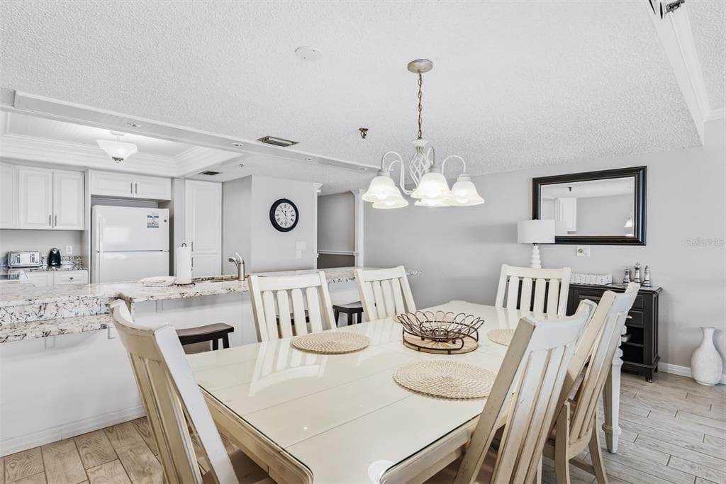 18500 GULF BOULEVARD 404 photo 17