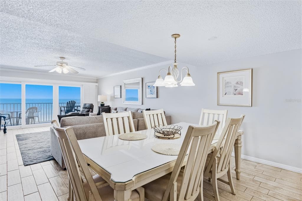 18500 GULF BOULEVARD 404 photo 18