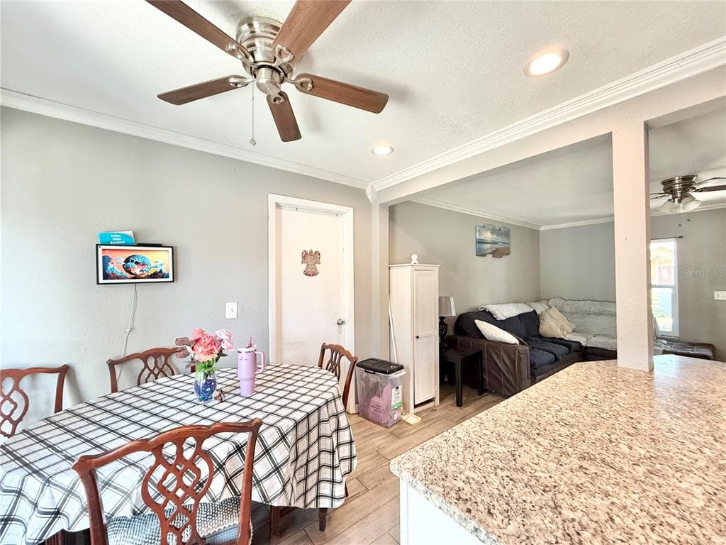 1784 TAYLOR LAKE PLACE photo 11