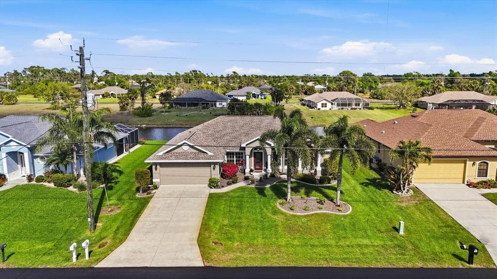 827 ROTONDA CIRCLE photo 2