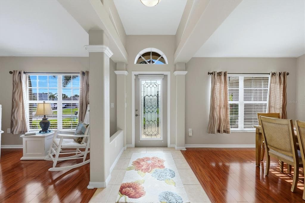 827 ROTONDA CIRCLE photo 5