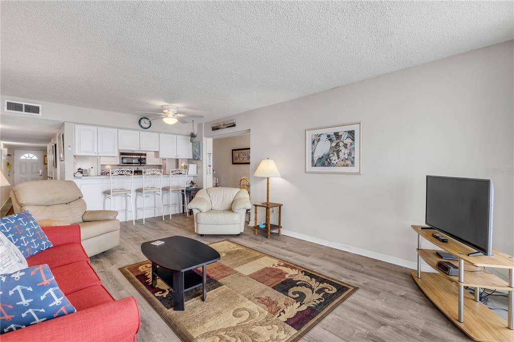 5203 S ATLANTIC AVENUE 412B photo 13