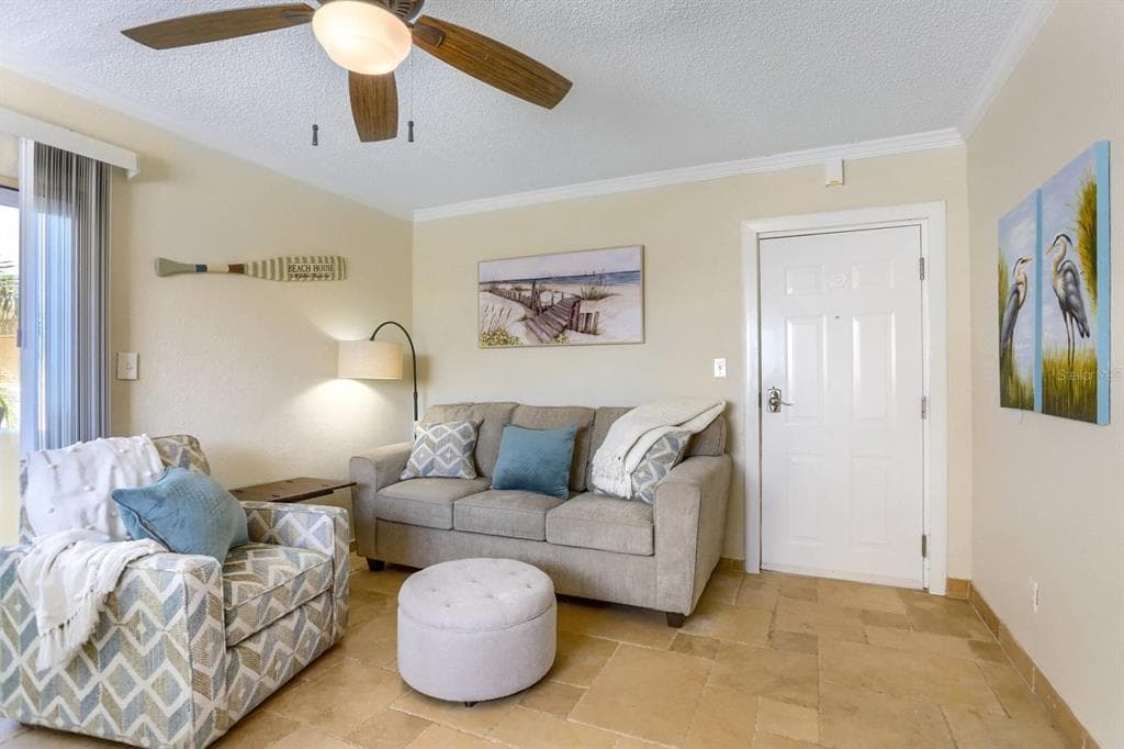 3200 GULF BOULEVARD 201 photo 6