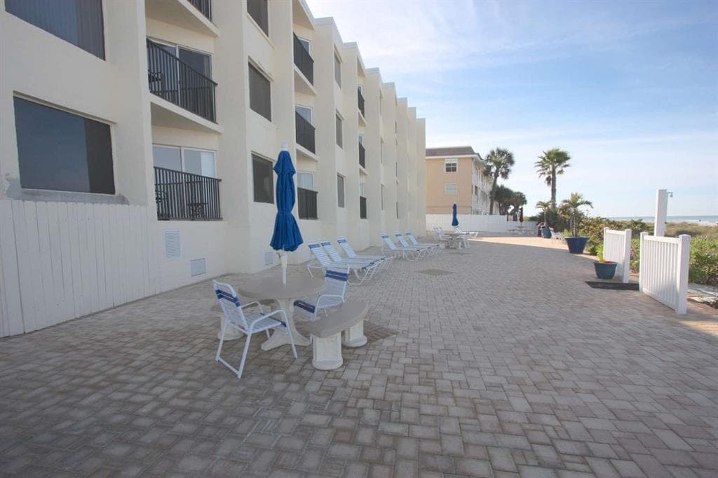 3200 GULF BOULEVARD 201 photo 22