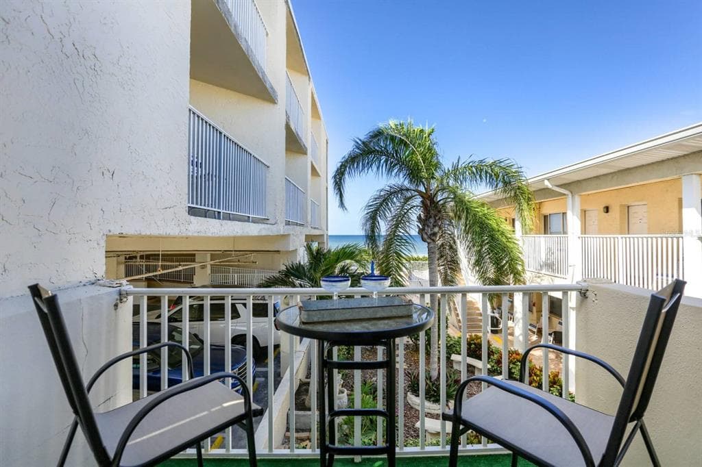 3200 GULF BOULEVARD 201 photo 5