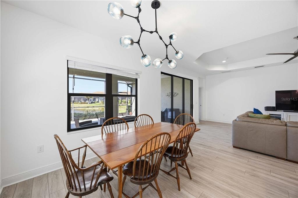 225 BENEDETTO COURT photo 13
