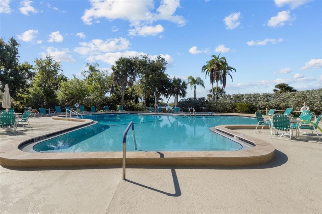 1520 PELICAN POINT DRIVE 155 photo 24