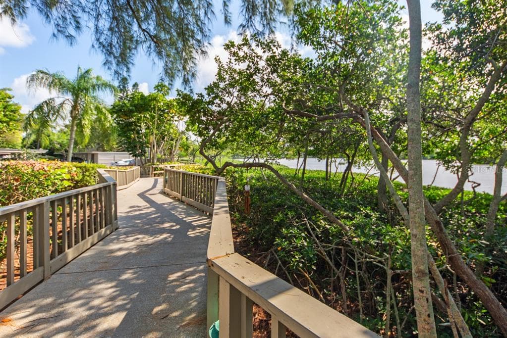 1520 PELICAN POINT DRIVE 155 photo 25