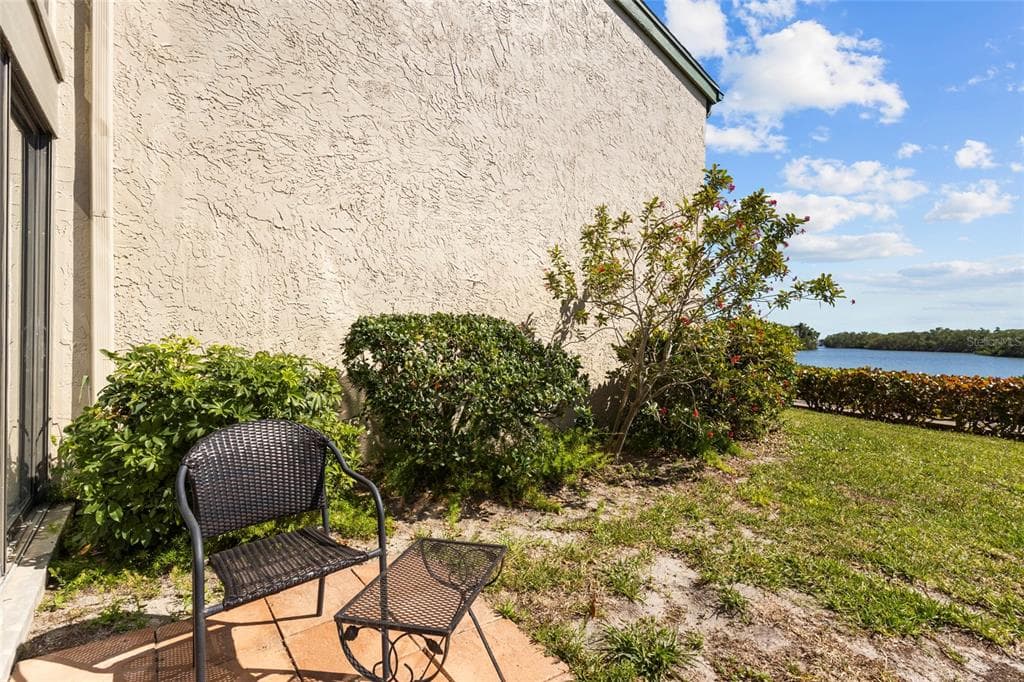 1520 PELICAN POINT DRIVE 155 photo 21
