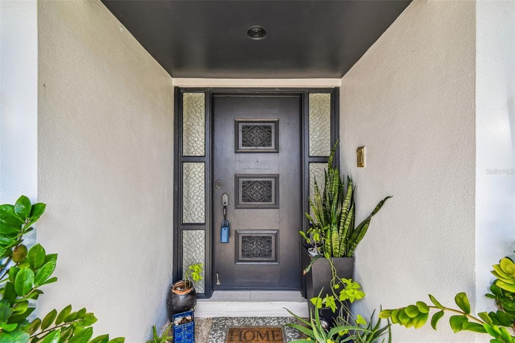 221 HOWARD DRIVE photo 12