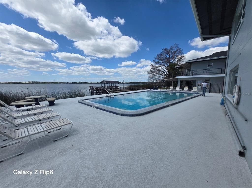 4328 EDGEWATER DRIVE #C201 4