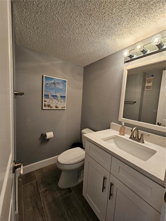 6020 SHORE BOULEVARD S 107 photo 11