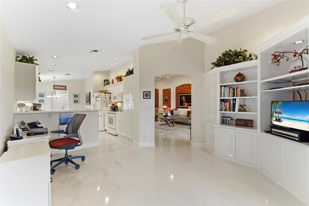 7548 CAPRIO DRIVE photo 6