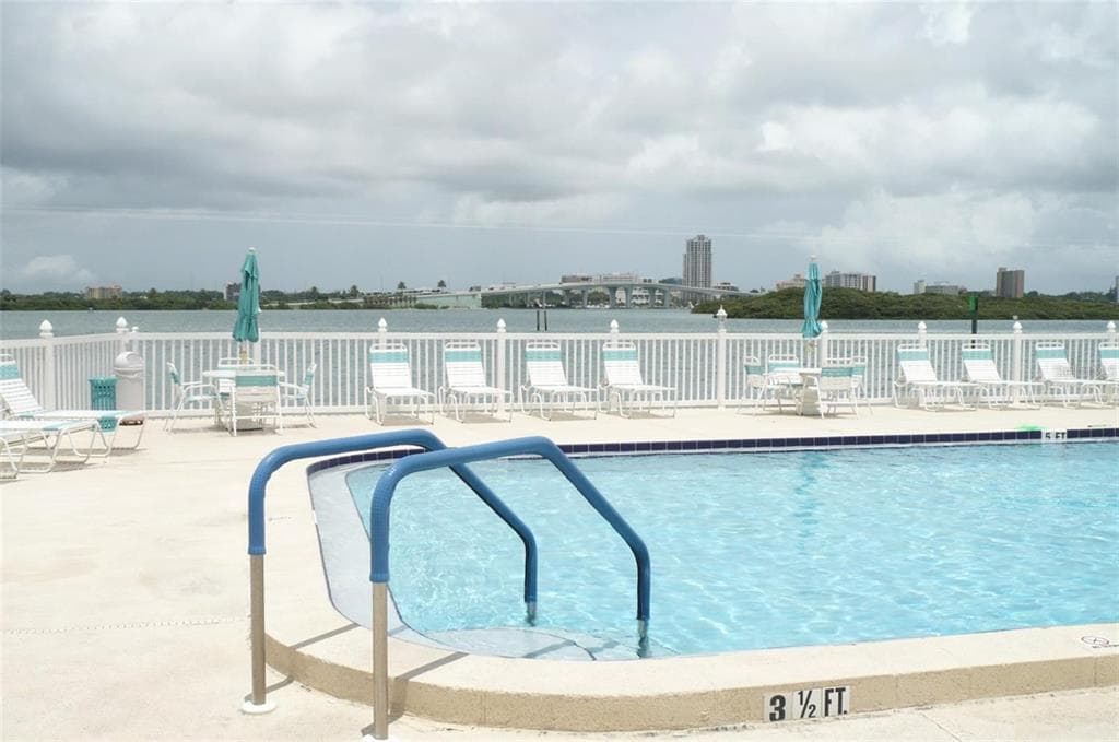 845 S GULFVIEW BOULEVARD 110 photo 16