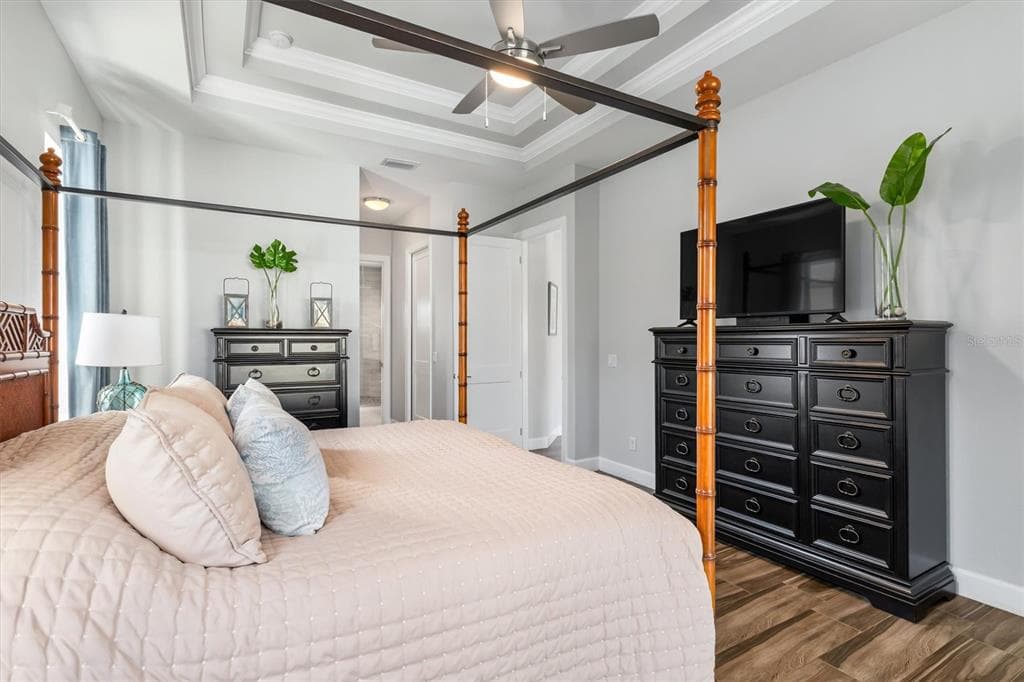 8407 DAFOE STREET photo 21