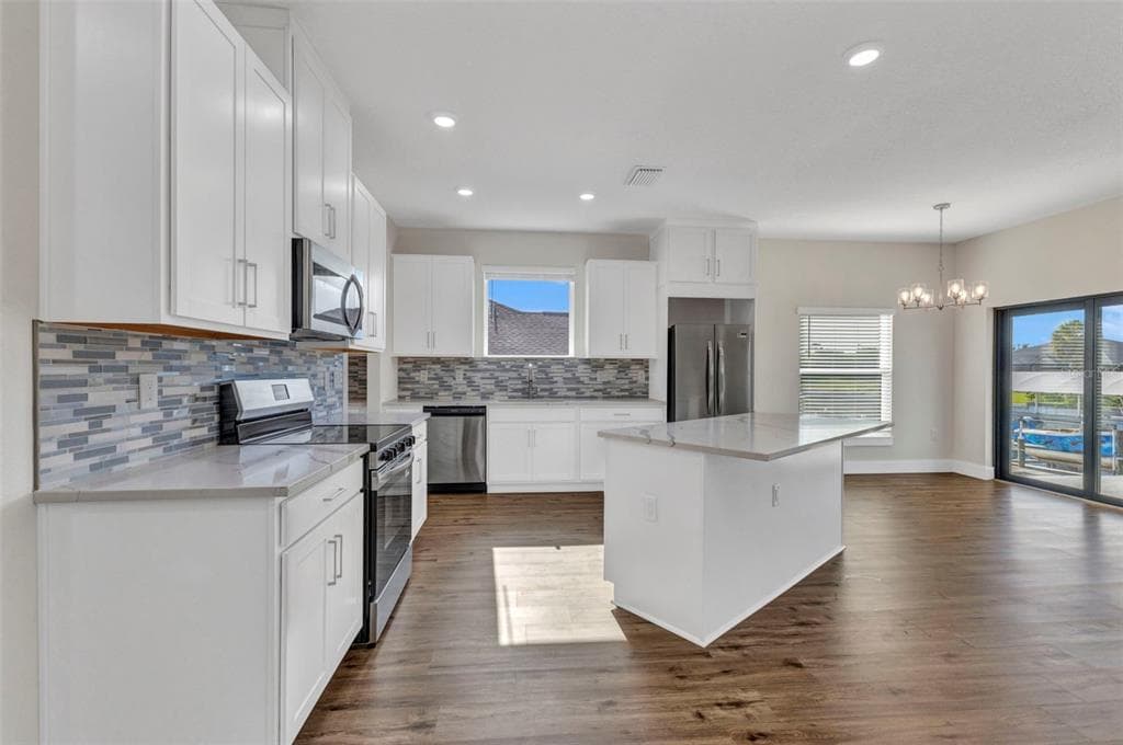 2385 PAPPAS TERRACE photo 9