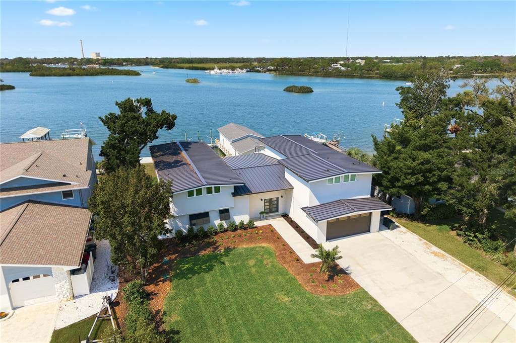 915 BAYSHORE DRIVE photo 5
