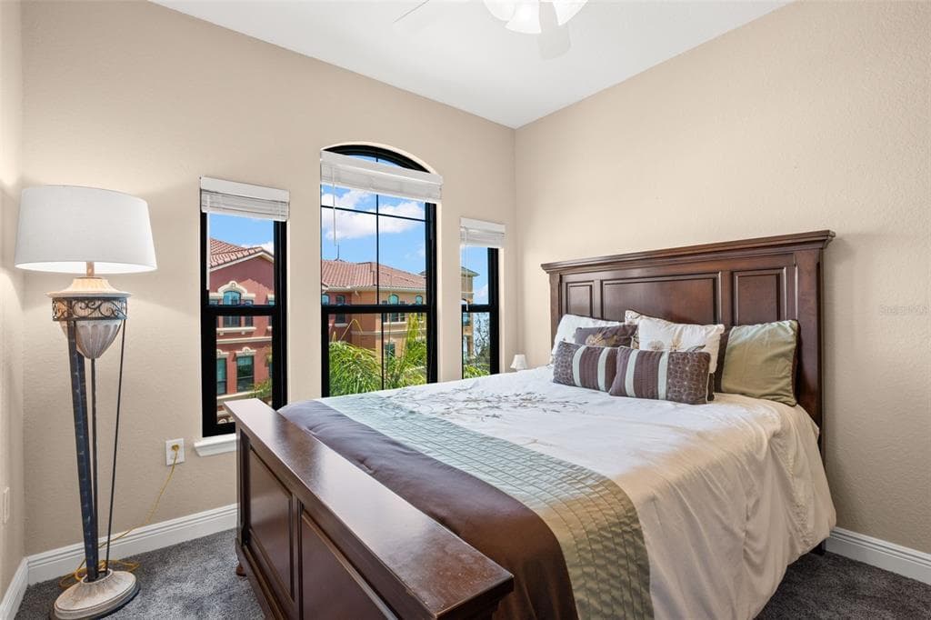 2765 VIA CIPRIANI 1232A photo 23