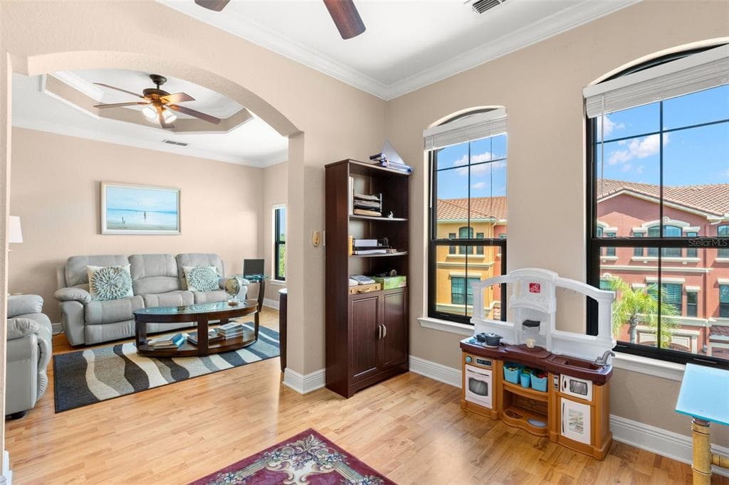 2765 VIA CIPRIANI 1232A photo 15