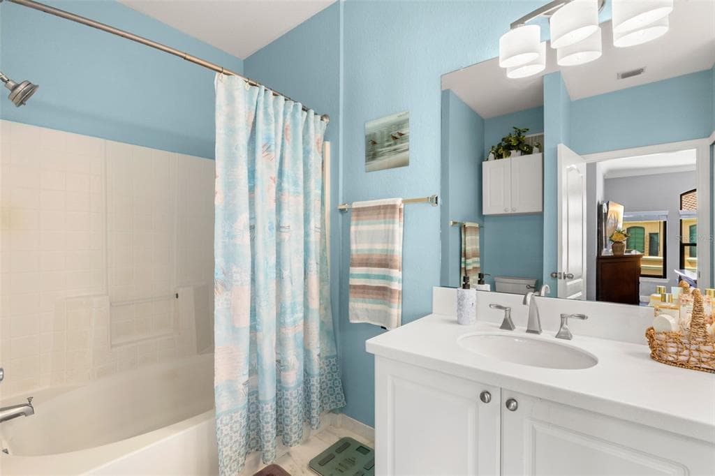 2765 VIA CIPRIANI 1232A photo 21