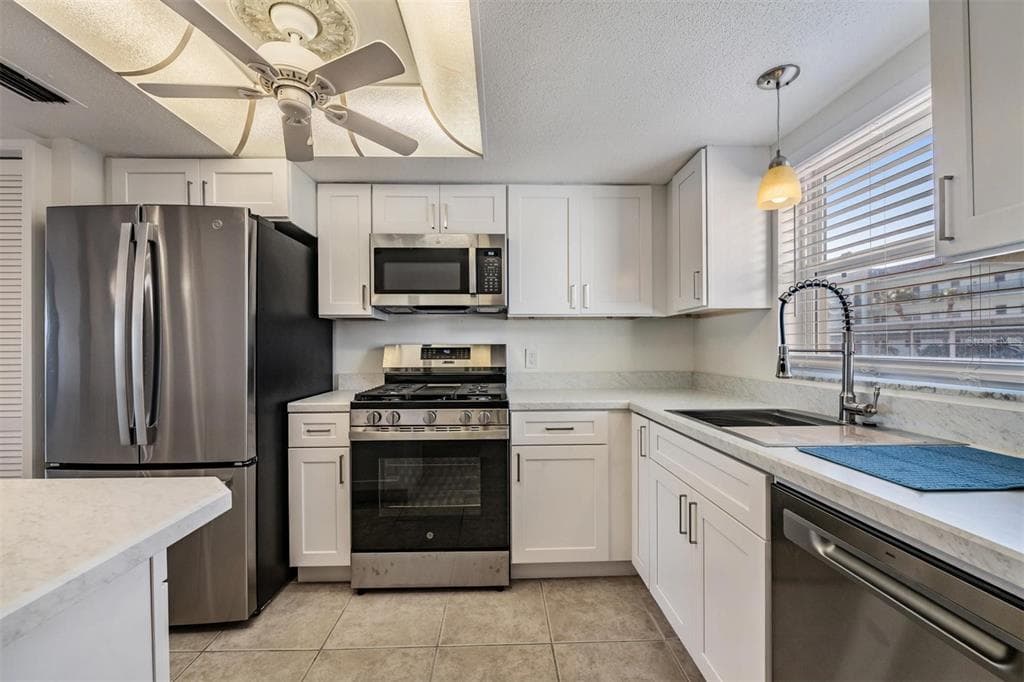 7 DUNOON PLACE 102 photo 9