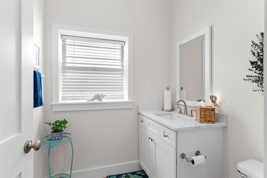 11445 9TH STREET E photo 24