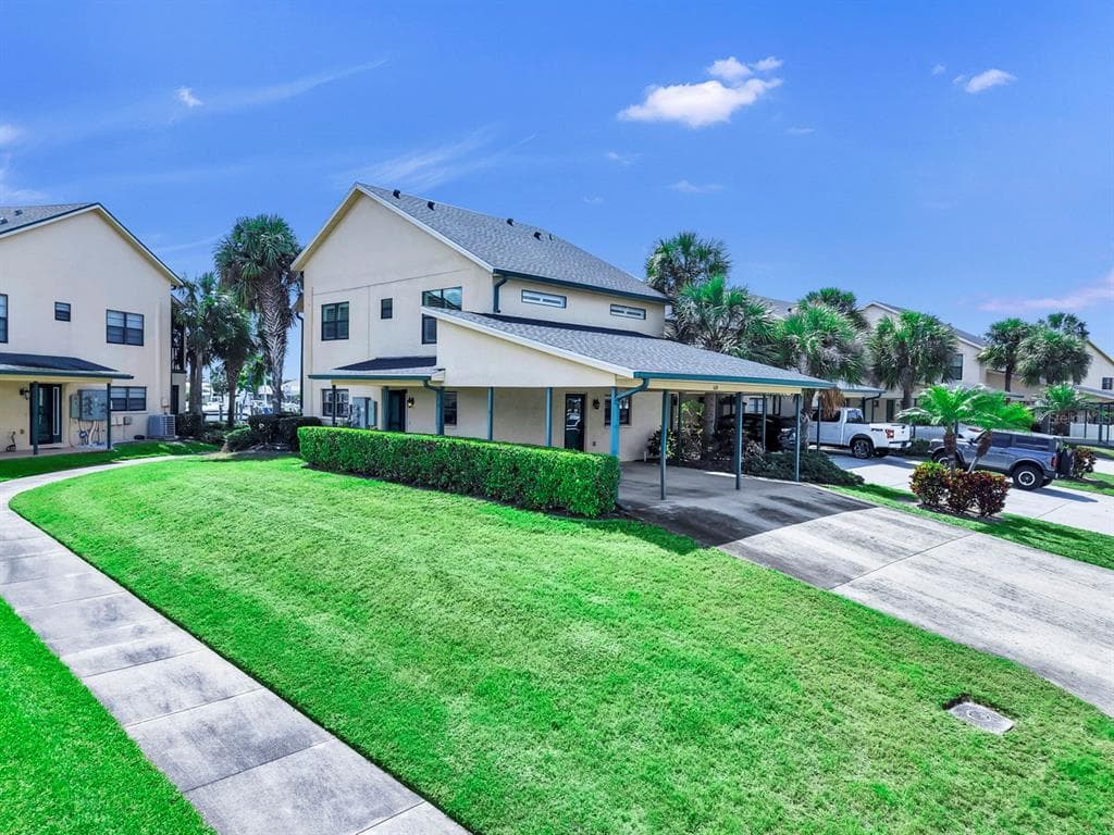 626 YARDARM DRIVE 13 photo 6