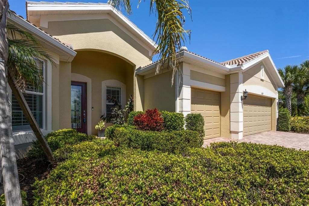 6124 ABACO DRIVE photo 3