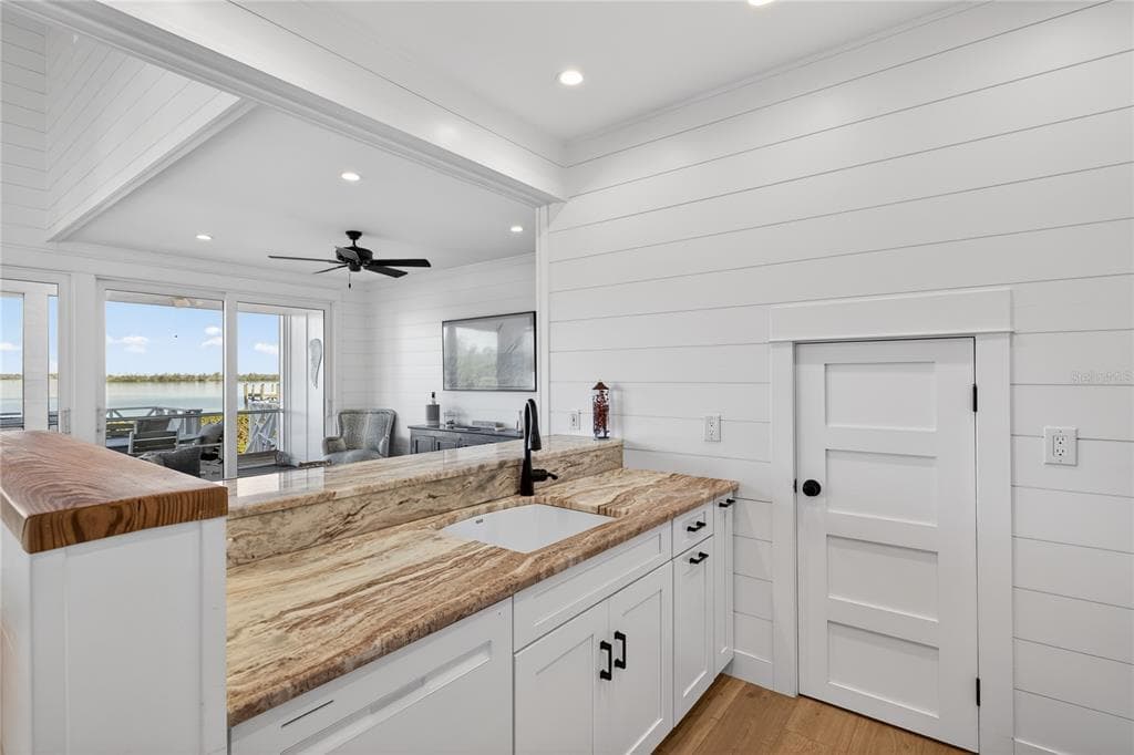 520 USEPPA ISLAND photo 22