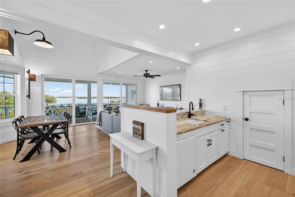 520 USEPPA ISLAND photo 21