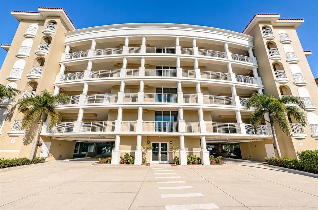 3805 GULF BOULEVARD 205 photo 3