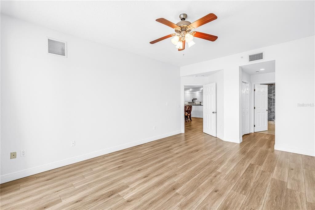 3805 GULF BOULEVARD 205 photo 24