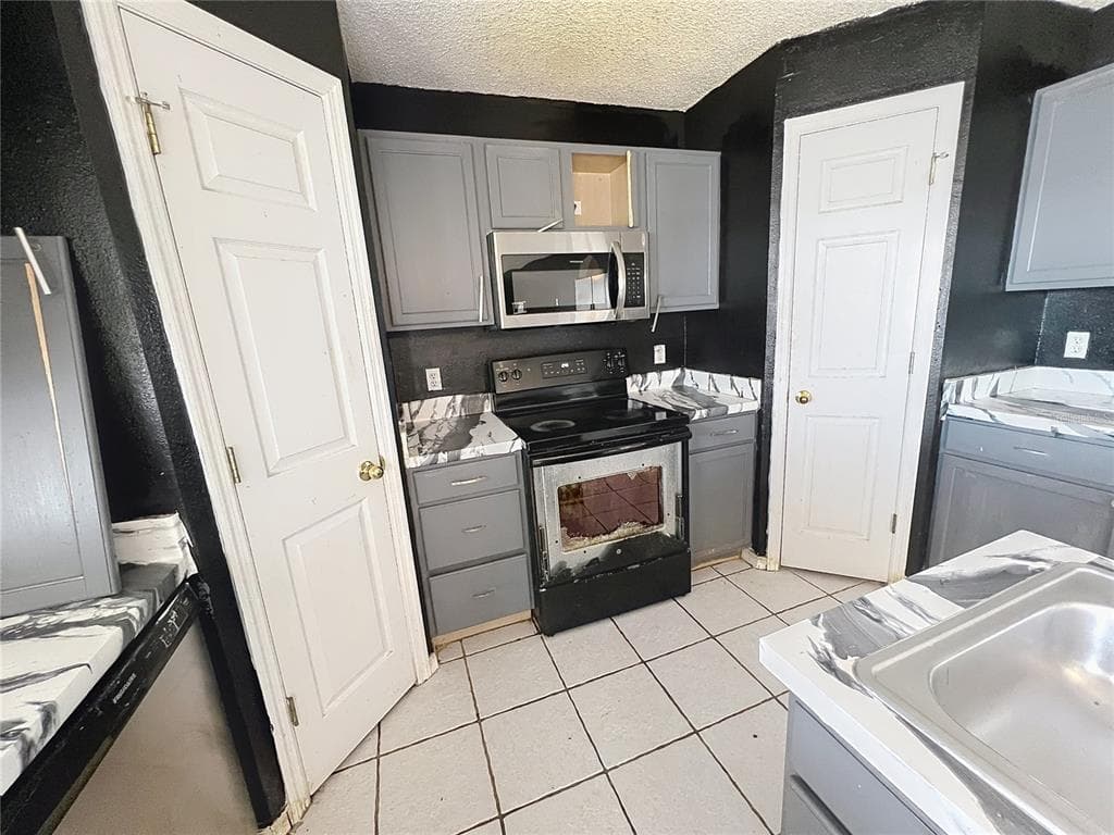 12803 LAKE VISTA DRIVE photo 24