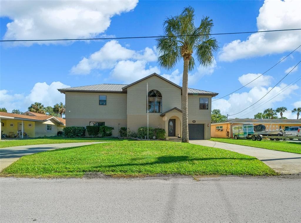 2050 NW 18TH STREET photo 1