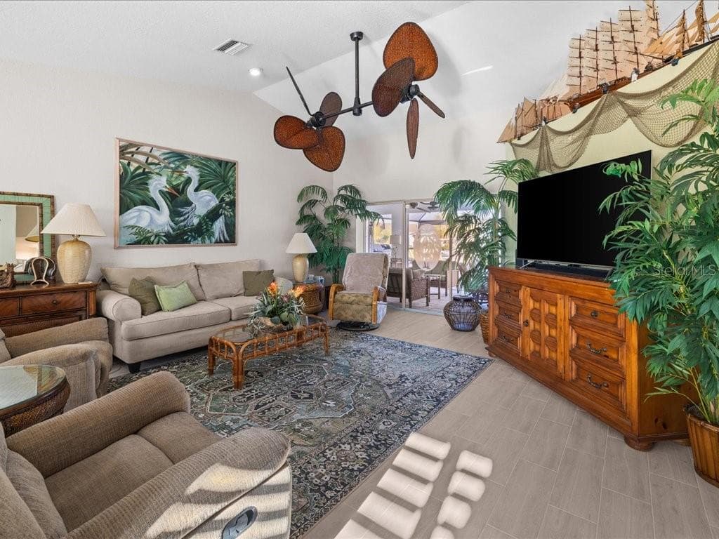18350 VAN NUYS CIRCLE photo 6