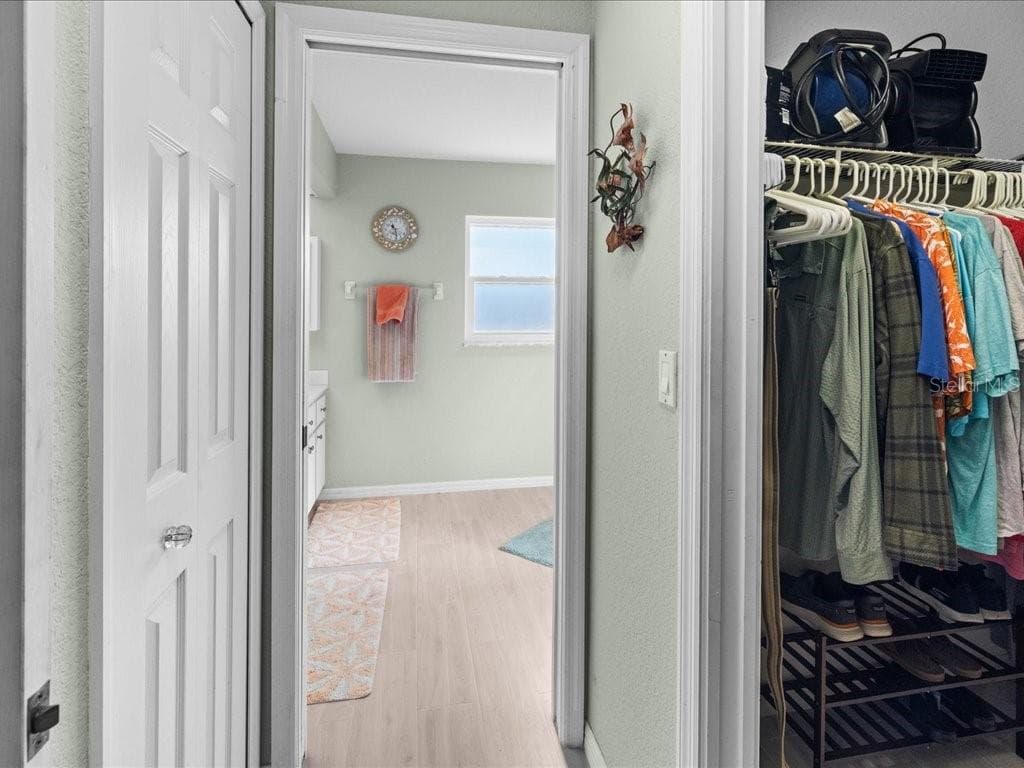 18350 VAN NUYS CIRCLE photo 18
