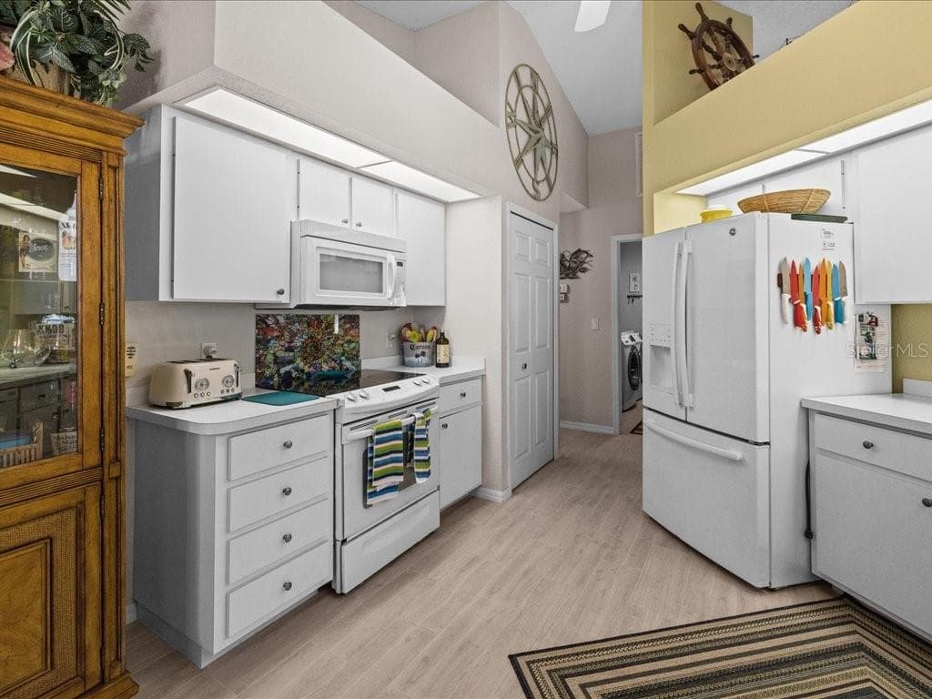 18350 VAN NUYS CIRCLE photo 8