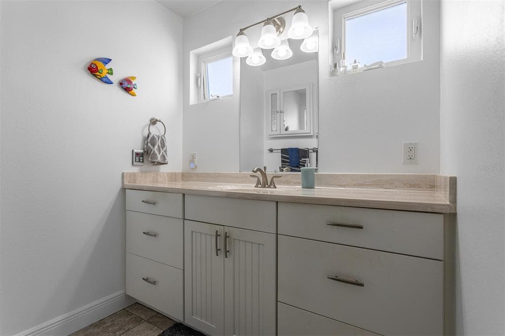 17610 LEE AVENUE photo 22