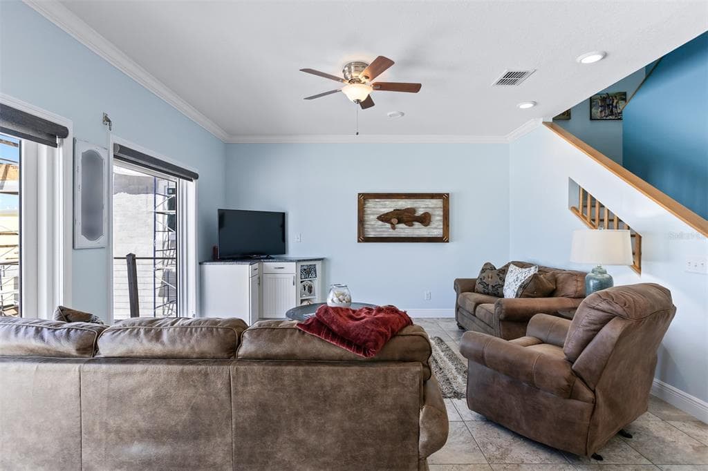 17610 LEE AVENUE photo 14