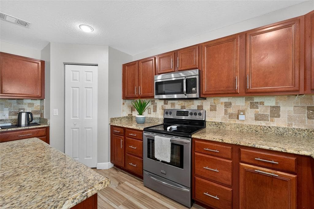 5325 SANDY SHELL DRIVE photo 23